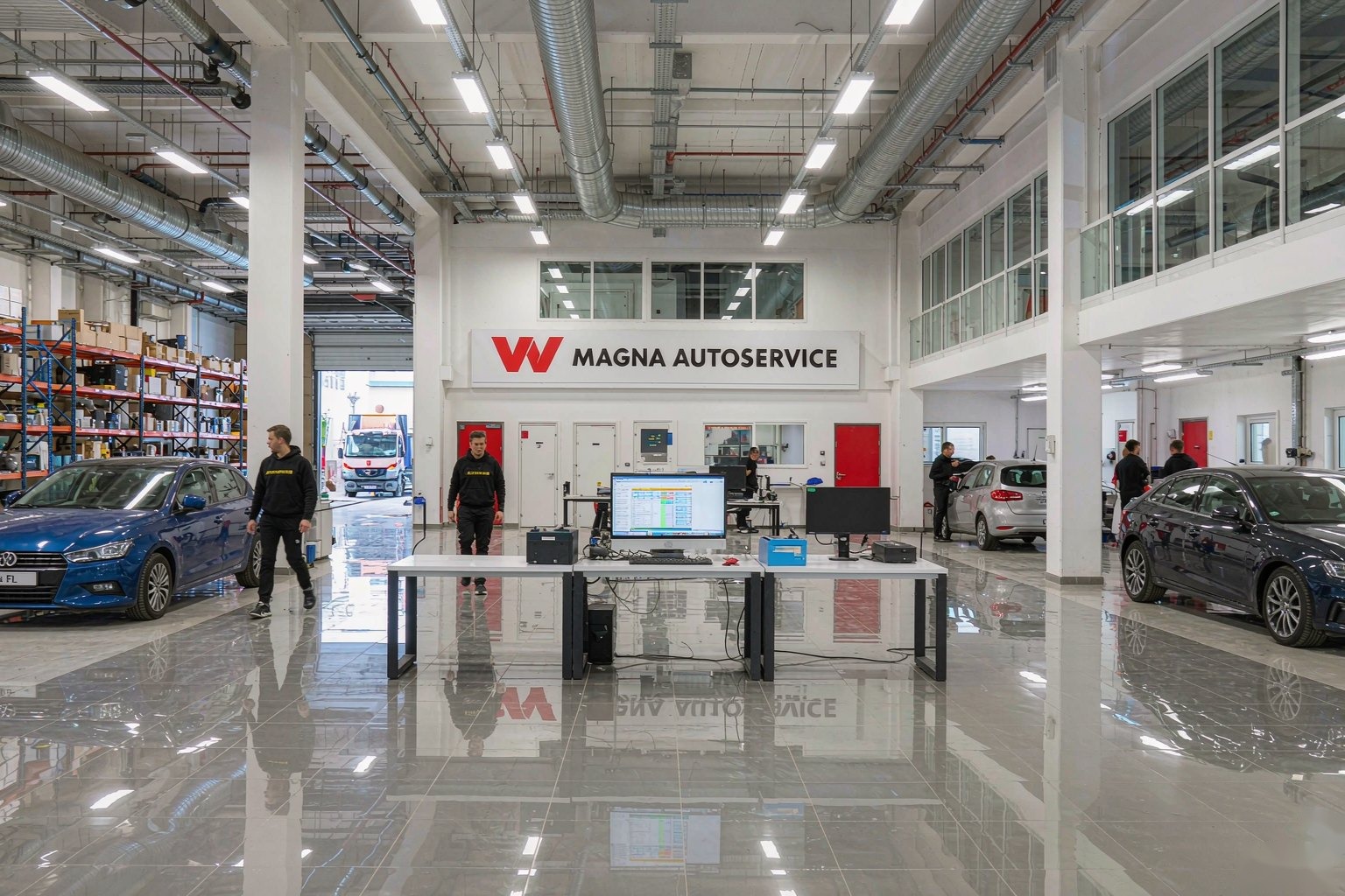 Multi-brand body shop