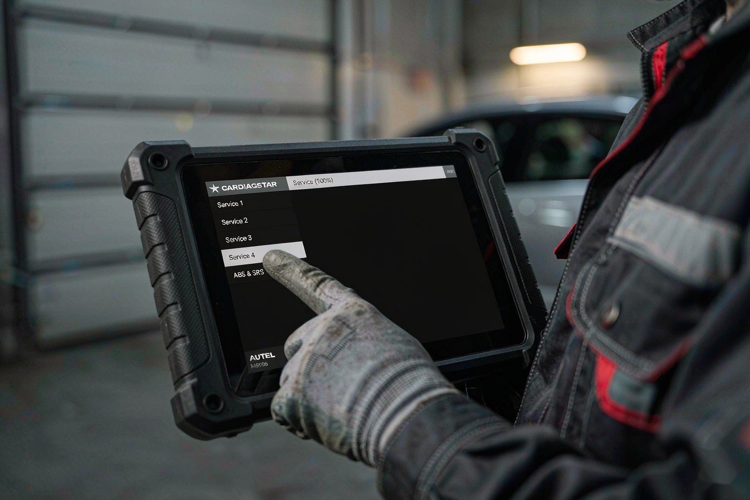 Service function bay